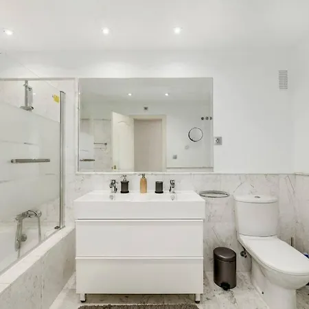公寓 Gorgeous Apartment, 3br With Pool And Terrace